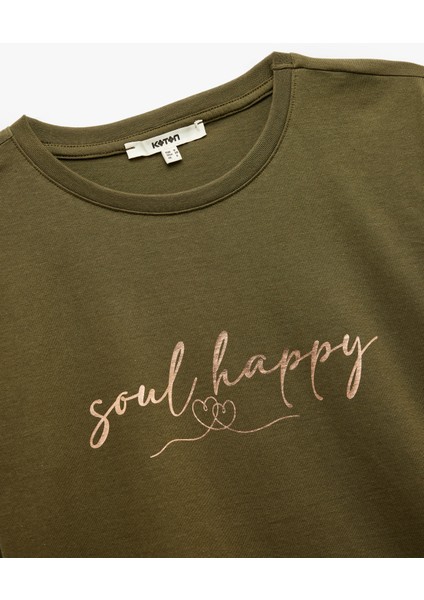 Pamuklu Kısa Kollu Bisiklet Yaka Baskılı Kadın Tişört indirimleri