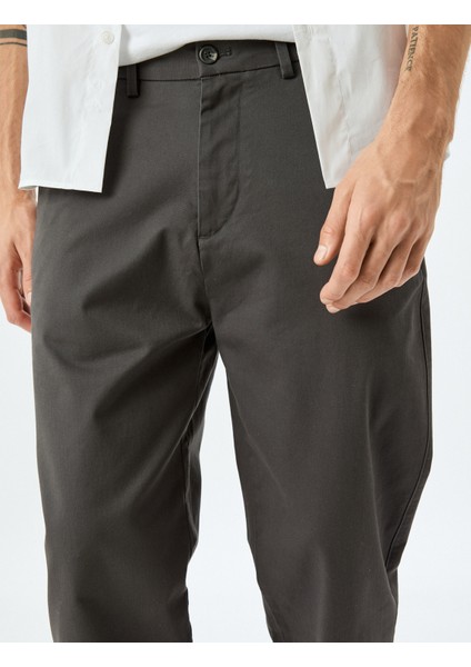 Pamuklu Gabardin Cep Detaylı Chino Pantolon