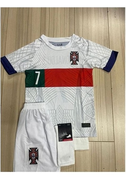 Portekiz 2022-23 Sezon #7 Cristiano Ronaldo Deplasman Çocuk Forması 4'lü Set