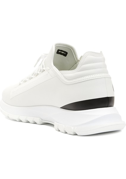 Beyaz Erkek Sneaker modelleri