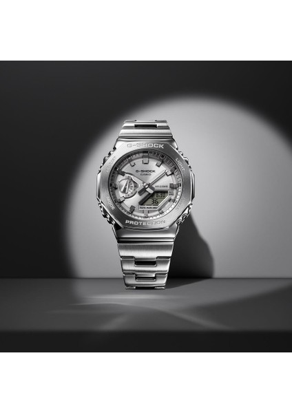G-Shock GM-2110D-7ADR Erkek Kol Saati
