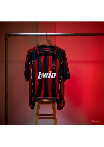 Ac Milan Retro 2005 2006 #80 Ronaldinho Baskılı Forması (Kırmızı/siyah)