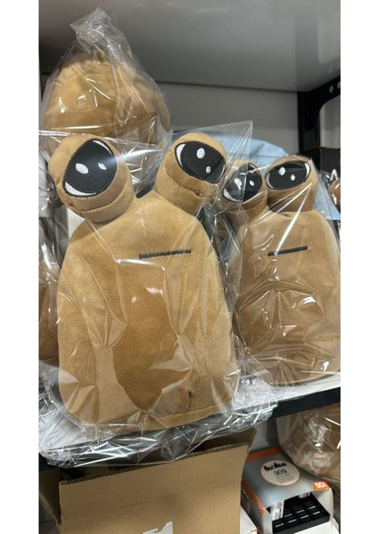 Pou Pelus Uzayli Oyuncak 30 cm fiyatları