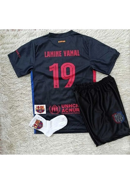 B.a.r.c.e.l.o.n.a 2024/25 Yeni Lamine Yamal Deplasman Çocuk Forması (Black Armalı) modelleri