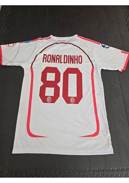 A.c M.i.l.a.n 2007 Sezonu #80 Ronaldinho Özel Nostalji Forması Kısa Kol (Beyaz) fiyatları