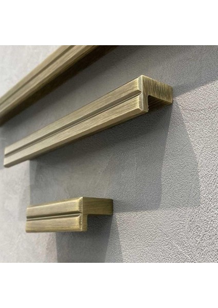 Mobilya Kulbu Antik Sarı Renk 960MM Kulp 1 Adet (SY9255 0960 Abm) fiyatları