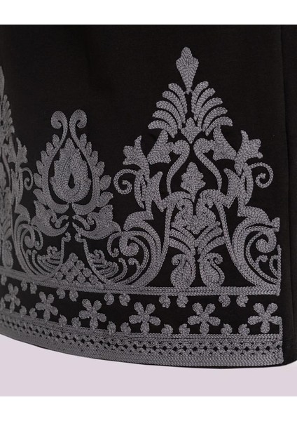 Erkek Kısa Kol Ethnic Oversize Siyah Tişört fırsatları