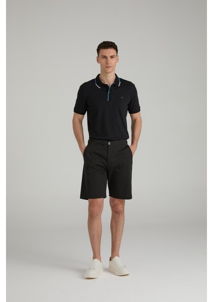 Comfort Fit Chino Short