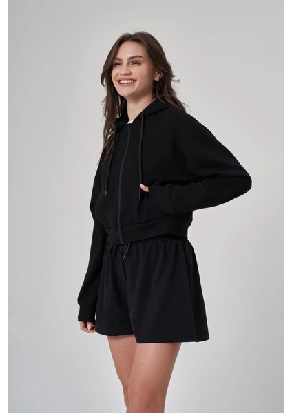 Kadın Fermuarlı Siyah Sweatshirt 1529109-SİYAH
