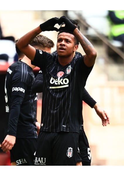 #10 Kenny Arroyo 2024/25 Вєşíktαş Deplasman Çocuk Forması 4lü Set Siyah fiyatları