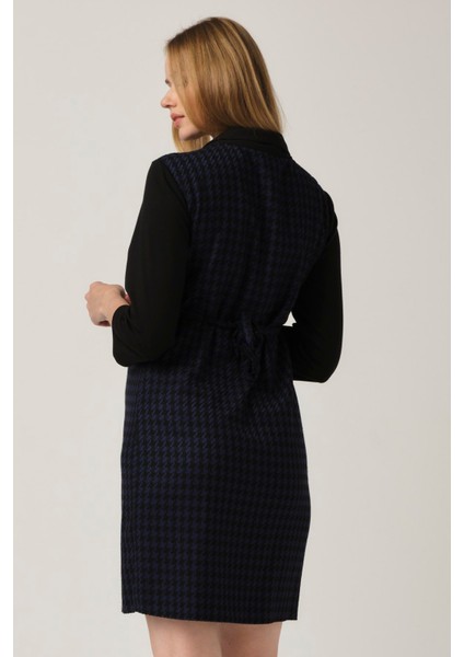 Hamile Desenli Arkadan Bağcıklı Mini Elbise Lacivert fiyatları