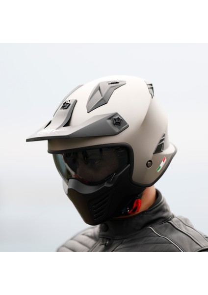 Sw 726X Tokyo Dark Titanium Moduler Kask