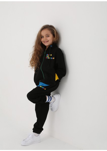 Siyah Logo Detaylı Unisex Çocuk Jogger Pantolon modelleri