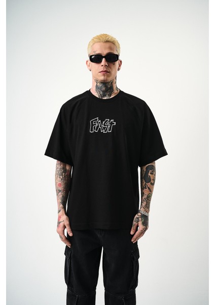 Erkek Fast Nakışlı Oversize T-Shirt Siyah fiyatları