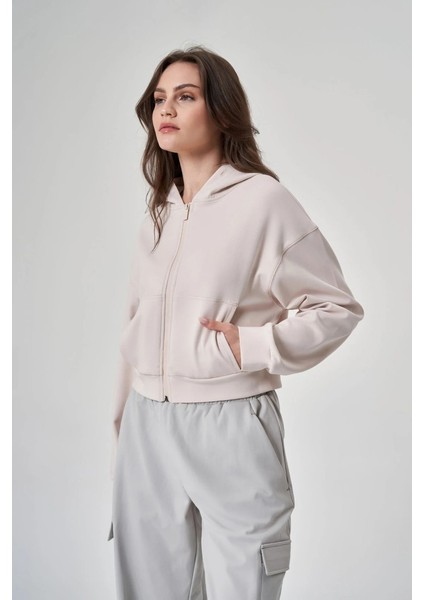 Kadın Fermuarlı Kum Rengi Sweatshirt 1529109-KUM fırsatları