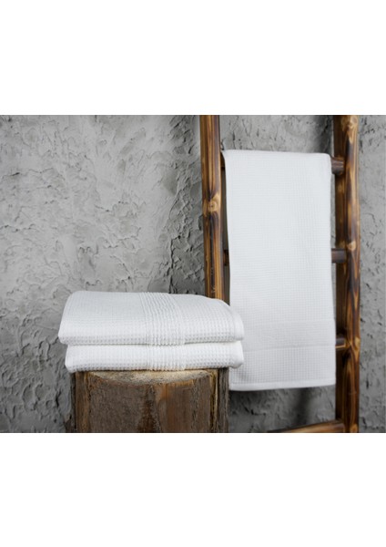 Lärjeån Beyaz Pamuklu Bordürlü Banyo Havlusu 90X150 cm fiyatları
