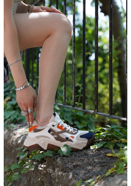 Kadın Sneaker Dolgu Topuk Spor Ayakkabı Edisa fiyatları