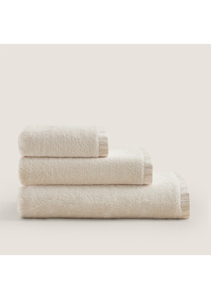 Perla Ekru Bambu Yüz Havlusu 50 x 90 cm