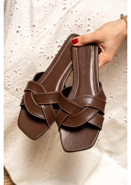 Kaizen Örgü Detaylı Düz Terlik