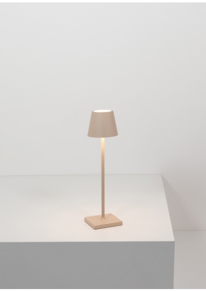 Micro Şarjlı Kum Rengi LED Masa Lambası