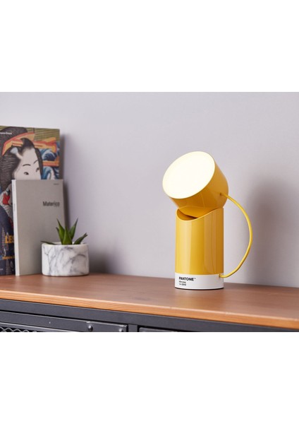 x Pantone Orbe Sarı LED Masa Lambası