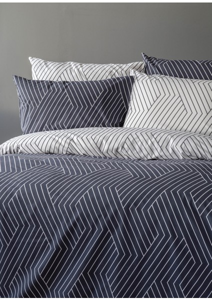 Oslo Pamuklu Lacivert Tek Kişilik Nevresim Takımı 160X220 cm fırsatları