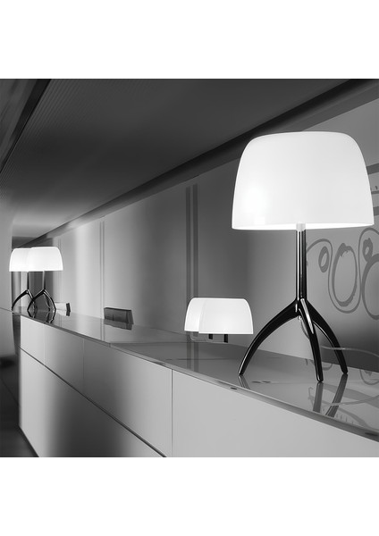 Foscarini Lumiere Büyük Alüminyum Beyaz Renk Masaüstü Aydınlatma fiyatları