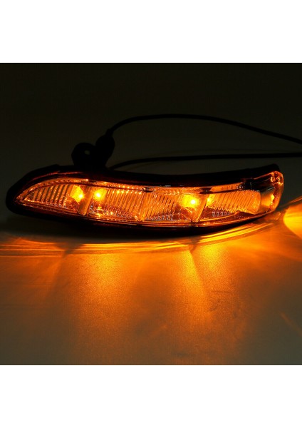 Araba Sol Kapı Ayna Dönüş Sinyal Işığı Mercedes W211 W221 W219 2007-2011 E320 E350 E550 E63 2198200521 (Yurt Dışından) fiyatları