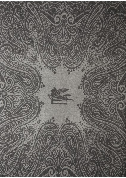 Gri Şal Desenli Throw