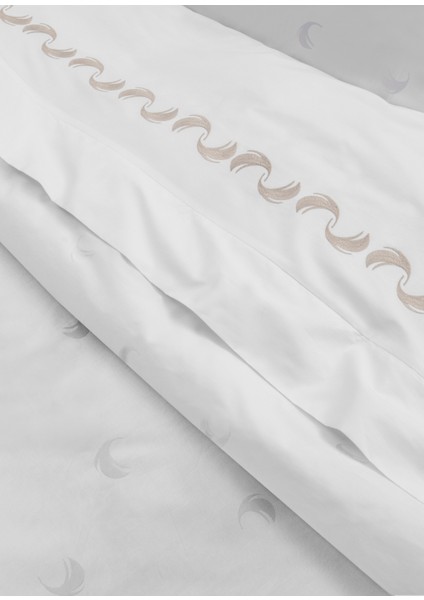 Andlös Bej Kuş Tüyü Jakarlı ve Nakışlı Organik Pamuk Çift Kişilik Nevresim Takımı 200 x 220 cm