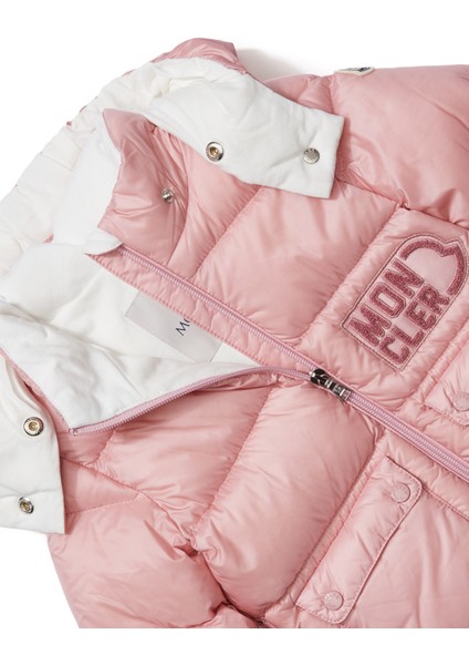 Pembe Kapüşonlu Logolu Kız Çocuk Mont