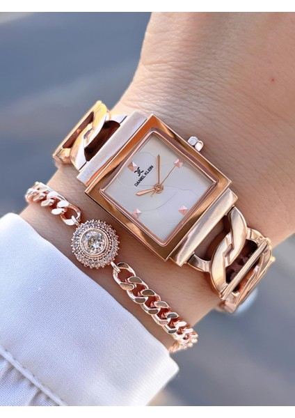 Çelik Kordon 30 mt Suya Dayanıklı 2 Yıl Garantili Kadın Kol Saati+Bileklik BYN.13959.6