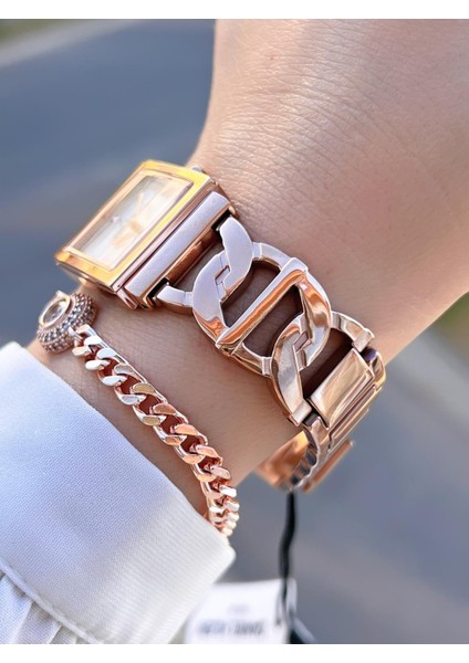 Çelik Kordon 30 mt Suya Dayanıklı 2 Yıl Garantili Kadın Kol Saati+Bileklik BYN.13959.6 fiyatları