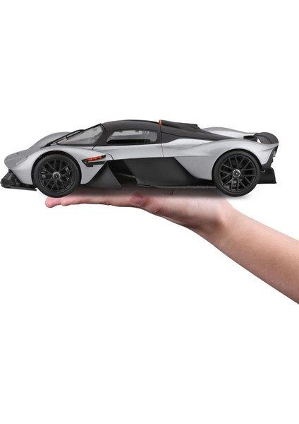 2022 Aston Martin Valkyrie 1:18 Gri Model Araba 31465