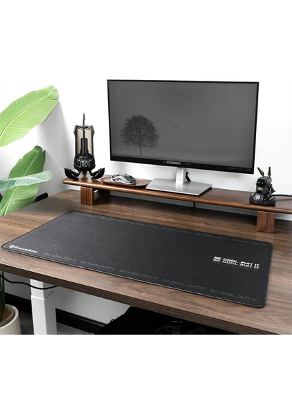 Kaymaz Tabanlı Su Geçirmez ve Hassas Yüzeyli Siyah Gaming Mouse Pad 80X40 cm