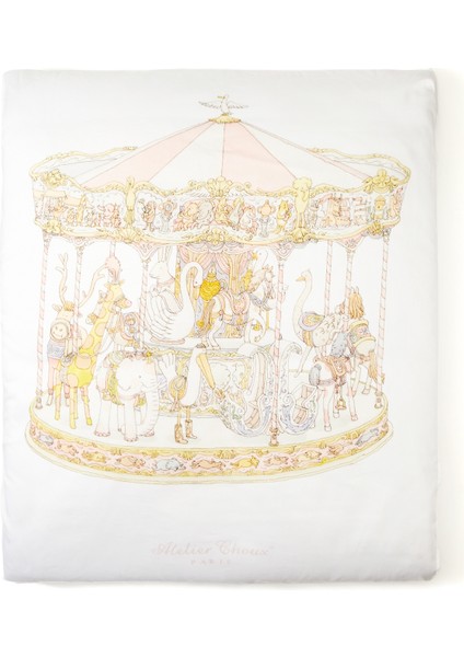 Pembe Carousel Baskılı Saten Çarşaf