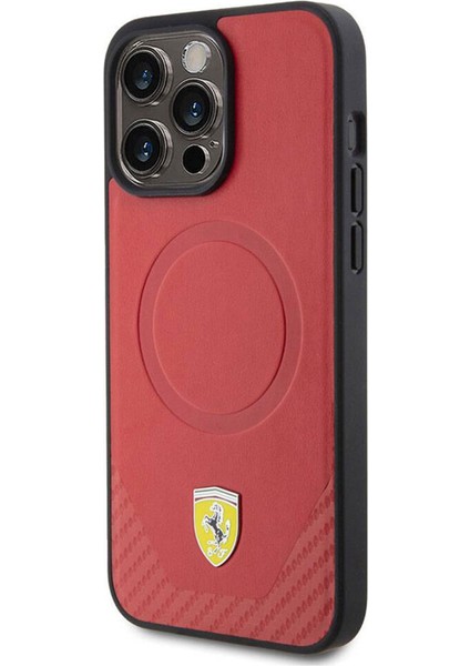 iPhone 15 Pro Magsafe Uyumlu Kırmızı Pu Karbon Kılıf modelleri