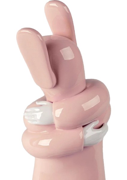 Embraced Pembe Porselen Heykel