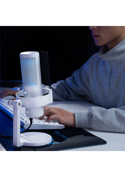 Ampligame A9 USB Rgb Beyaz Oyuncu Bilgisayar Mikrofonu