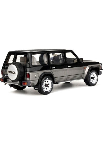 1:18 1992 Nissan Patrol gr Y60 Siyah Model Araba fiyatları