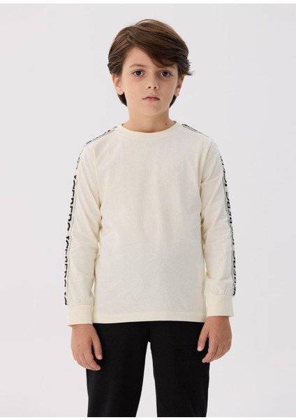Kırık Beyaz Uzun Kollu Baskılı Erkek Çocuk T-Shirt fiyatları