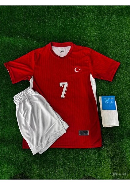 Türkiye Kerem Aktürkoğlu 2024 Kırmızı Çocuk Forması Forma Şort Çorap