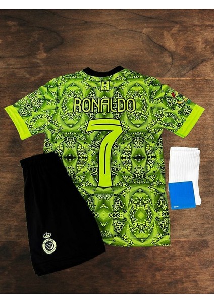 Cristiano Ronaldo Cr7 Özel Tasarım Yeşil Çocuk Forması (Forma Şort Çorap)