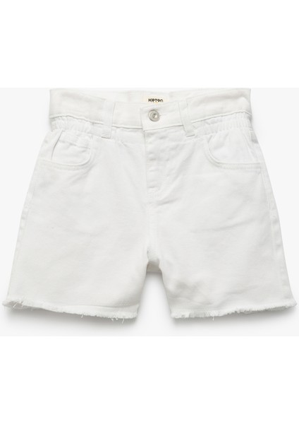 Yeni Sezon Pamuklu Düğme ve Cep Detaylı Basic Denim Şort