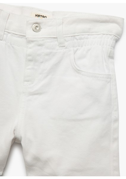 Yeni Sezon Pamuklu Düğme ve Cep Detaylı Basic Denim Şort modelleri