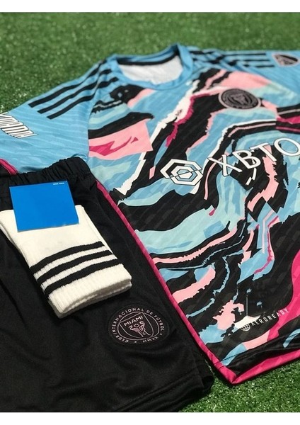 Lionel Messi Inter Miami Özel Tasarım Çocuk Pembe Desenli Forması (Şort Çorap Forma) fiyatları