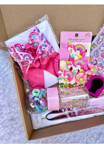 Unicorn ve Gökkuşağı Temalı Hediye Kutusu Doğumgünü Kutusu