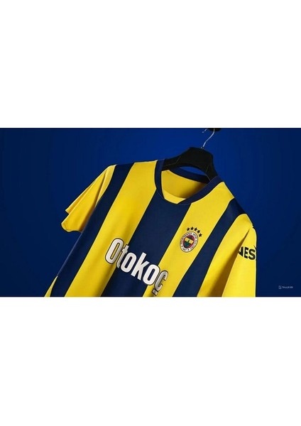 F€n€rbæhç€ Yeni Sezon Iç Saha Çubuklu Forması