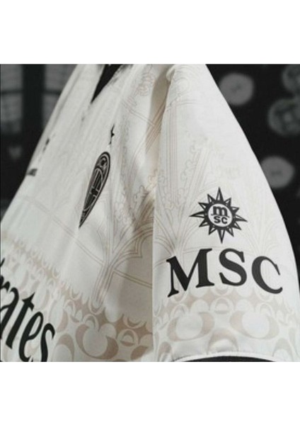 23/24 Ac Milan Isimsiz Yetişkin Forması Beyaz modelleri