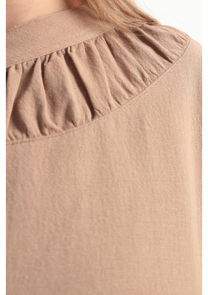 Vizon-Büzgü Detaylı Büyük Beden Keten Pantolonlu Takım indirimleri